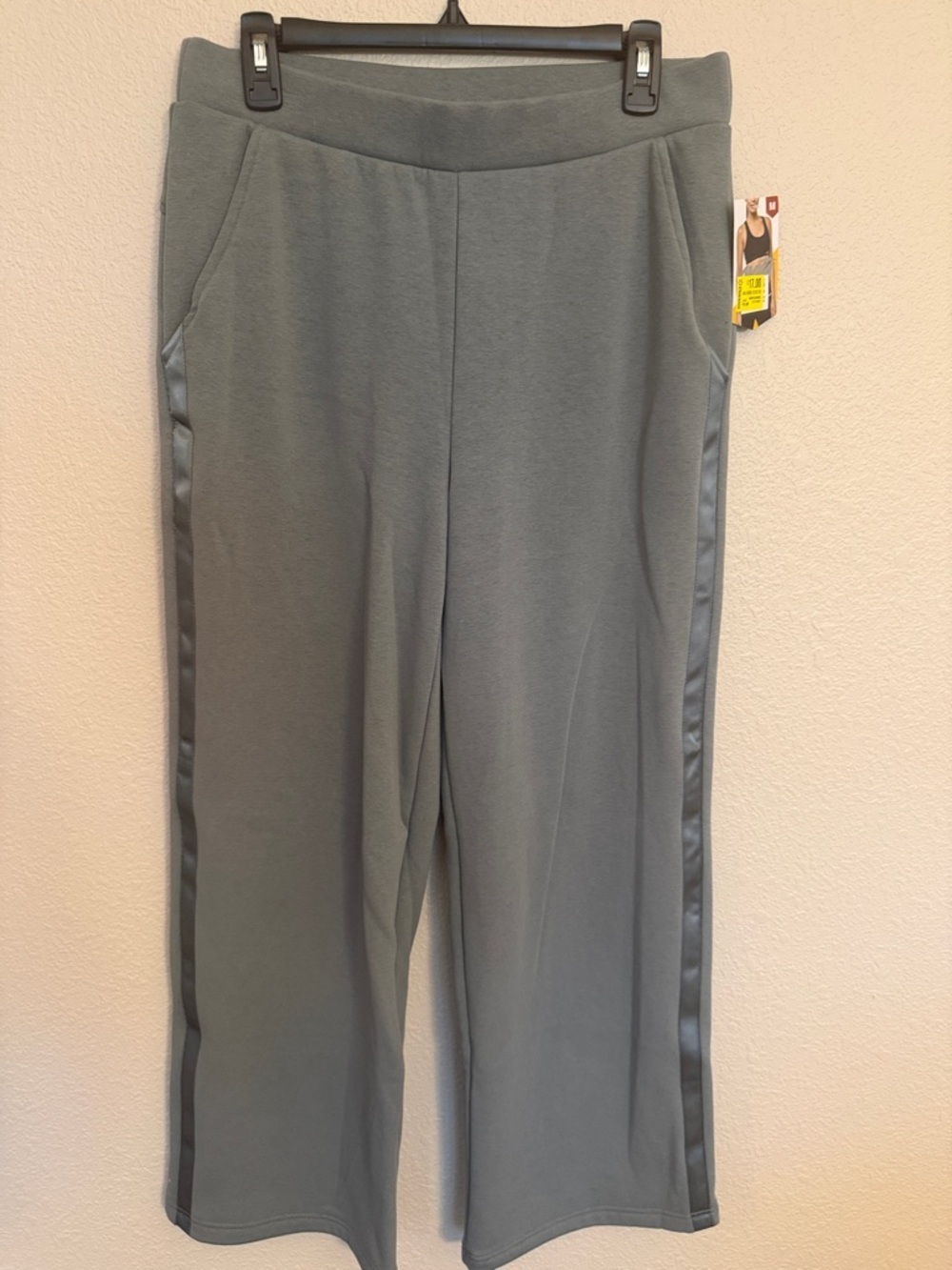 Women's Green Wide-Leg Track Pants